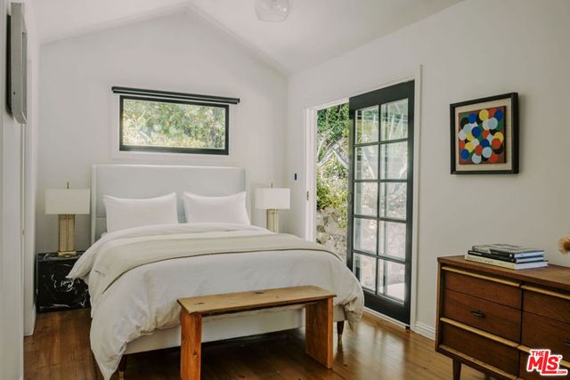 2307 Holly Drive, Los Angeles, CA 90068