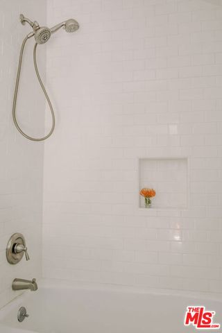 2307 Holly Drive, Los Angeles, CA 90068