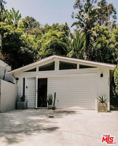 2307 Holly Drive, Los Angeles, CA 90068