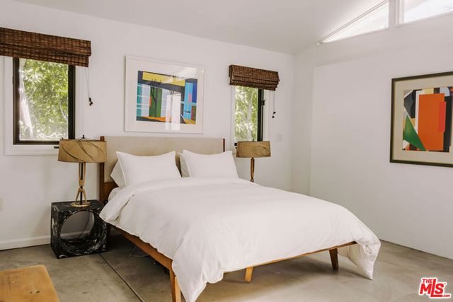 2307 Holly Drive, Los Angeles, CA 90068