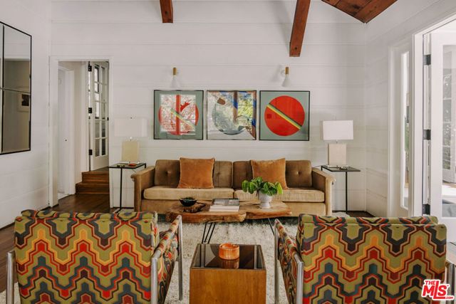 2307 Holly Drive, Los Angeles, CA 90068