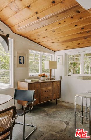2307 Holly Drive, Los Angeles, CA 90068