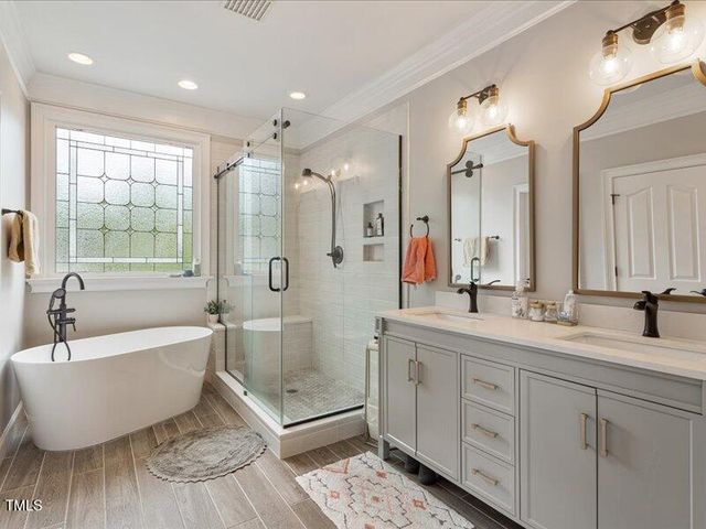 2207 Cameron Pond Drive, Cary, NC 27519