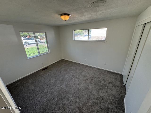 1568 County Road, Minden, NV 89423