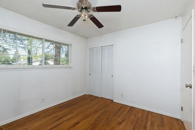 5274 N Nantucket Avenue, Fresno, CA 93704