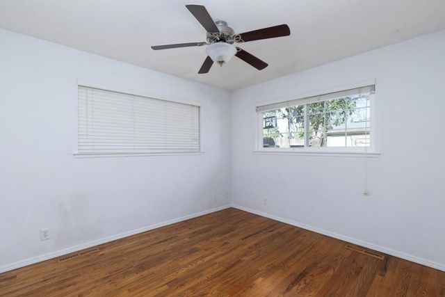 5274 N Nantucket Avenue, Fresno, CA 93704