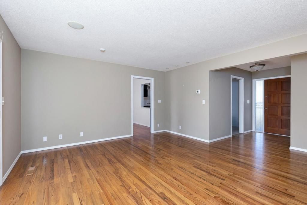 Image 12 of property listing at 5274 N Nantucket Avenue, Fresno, CA 93704