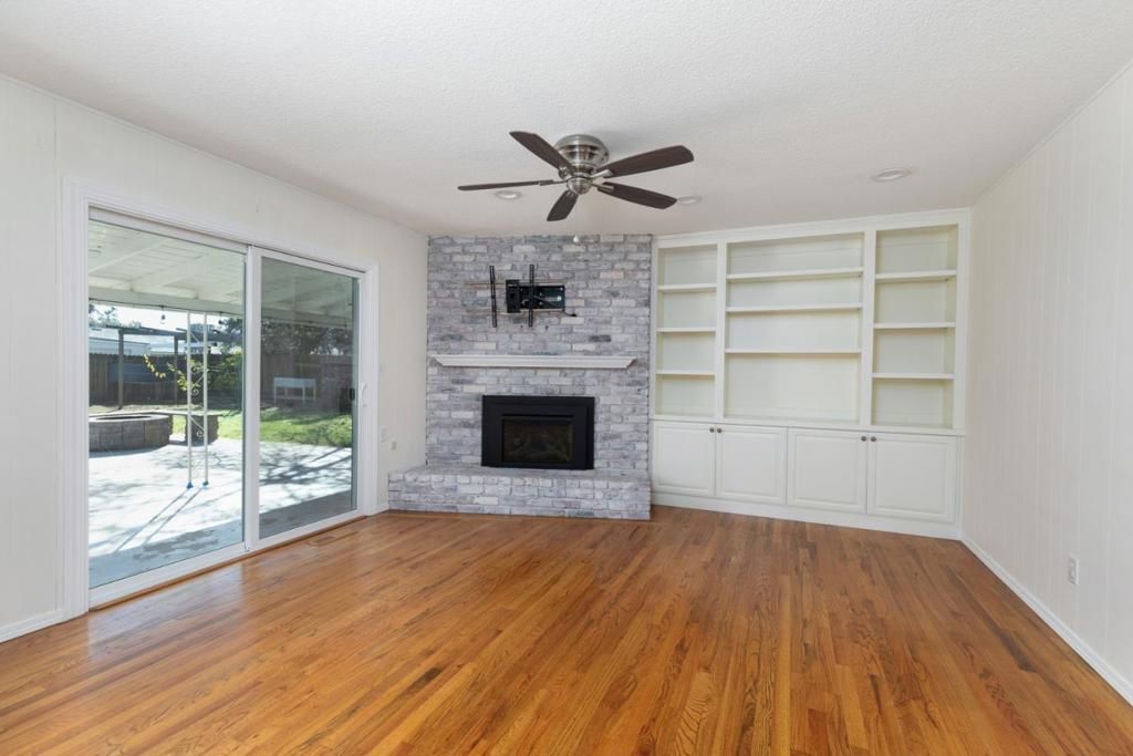 Image 13 of property listing at 5274 N Nantucket Avenue, Fresno, CA 93704