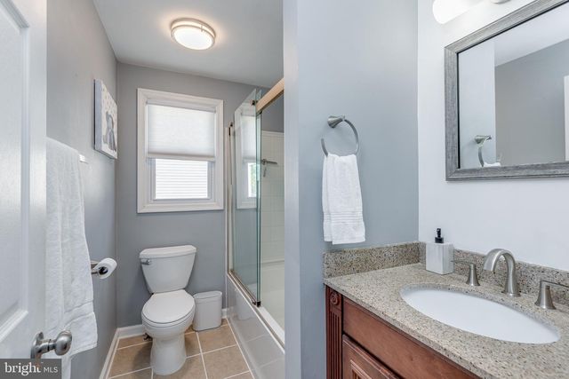 13 MARLBOROUGH AVE, Marlton, NJ 08053