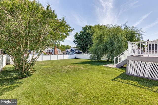 13 MARLBOROUGH AVE, Marlton, NJ 08053