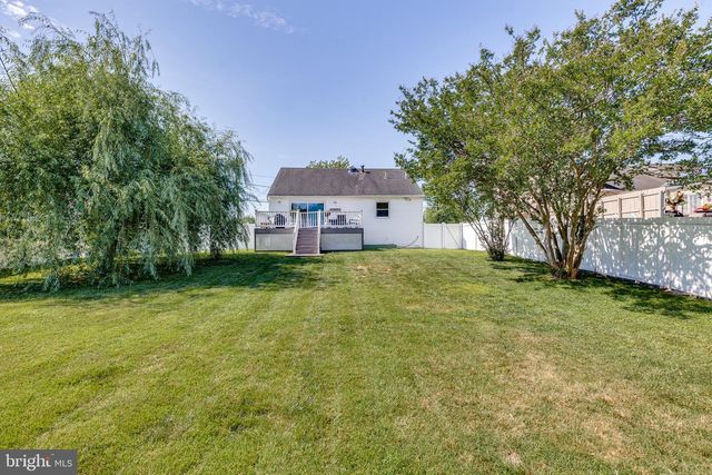 13 MARLBOROUGH AVE, Marlton, NJ 08053