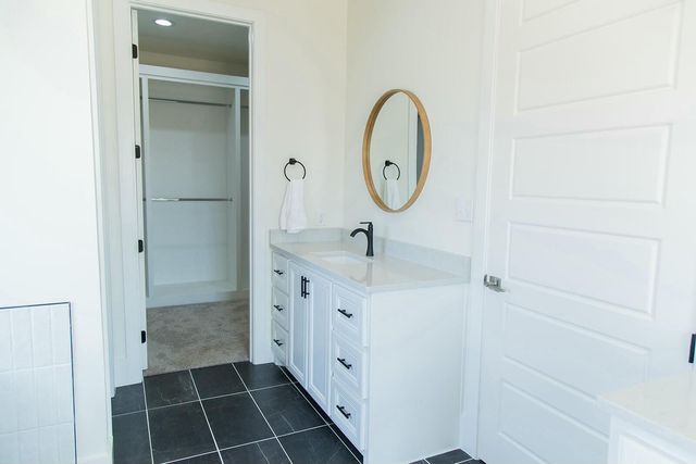 7211 W 12th Street, Plainview, TX 79072