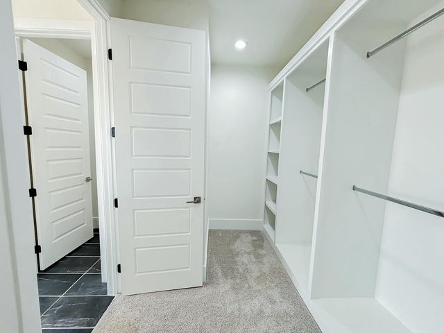 7211 W 12th Street, Plainview, TX 79072