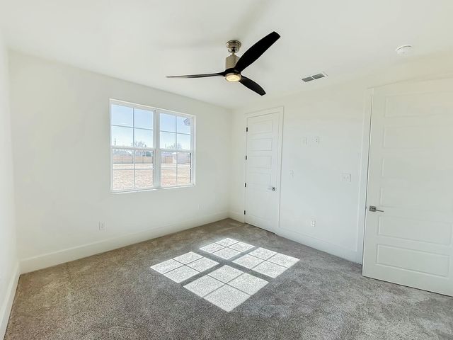 7211 W 12th Street, Plainview, TX 79072