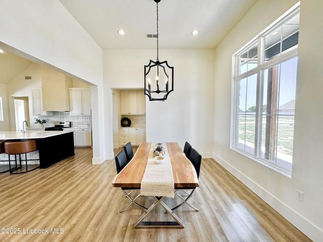 7211 W 12th Street, Plainview, TX 79072