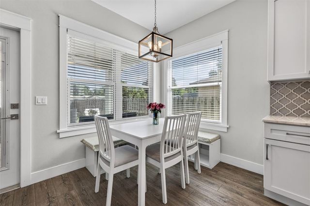 1137 55TH AVENUE N, St Petersburg, FL 33703