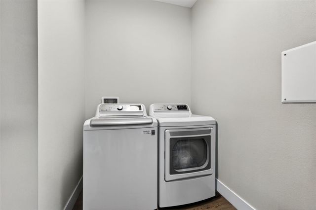1137 55TH AVENUE N, St Petersburg, FL 33703