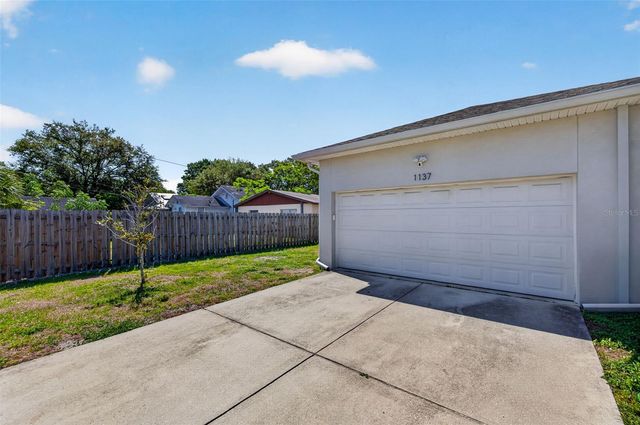 1137 55TH AVENUE N, St Petersburg, FL 33703