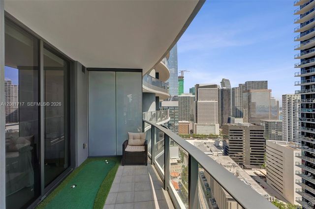 1000 Brickell Plaza 3105, Miami, FL 33131