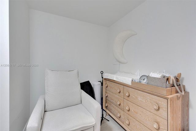 1000 Brickell Plaza 3105, Miami, FL 33131