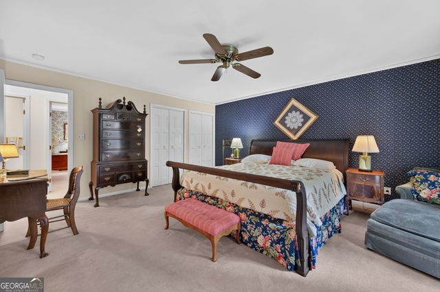 115 Farmstead Lane, Roswell, GA 30075
