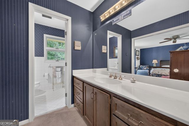 115 Farmstead Lane, Roswell, GA 30075