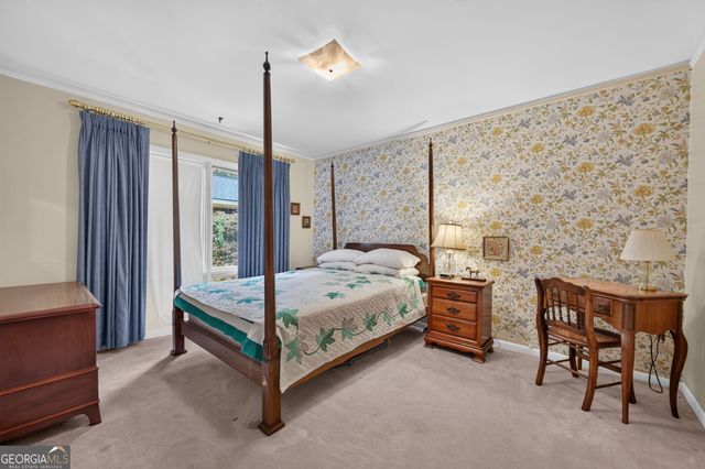 115 Farmstead Lane, Roswell, GA 30075