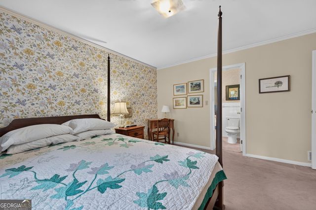 115 Farmstead Lane, Roswell, GA 30075