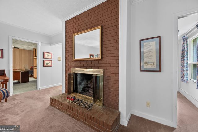115 Farmstead Lane, Roswell, GA 30075