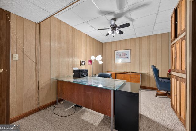 115 Farmstead Lane, Roswell, GA 30075