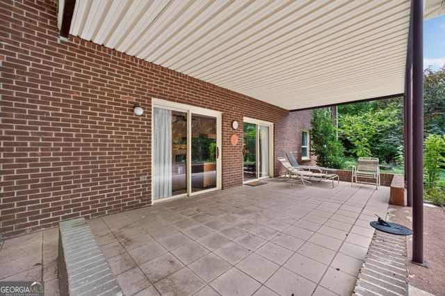 115 Farmstead Lane, Roswell, GA 30075