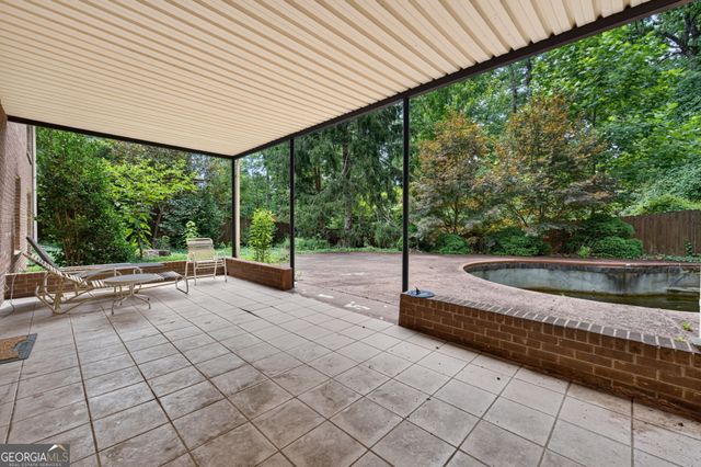 115 Farmstead Lane, Roswell, GA 30075