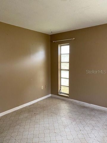 12 SPRING LOOP, Ocala, FL 34472