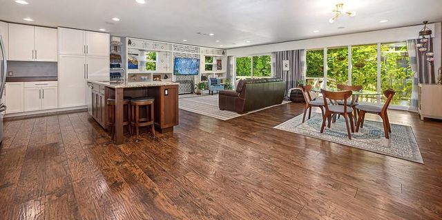 978 King Henry Way, El Dorado Hills, CA 95762