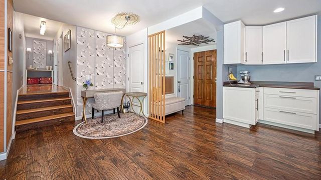 978 King Henry Way, El Dorado Hills, CA 95762
