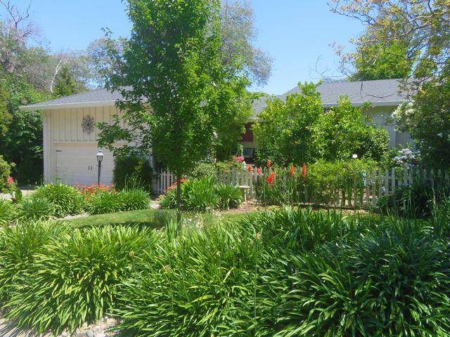978 King Henry Way, El Dorado Hills, CA 95762