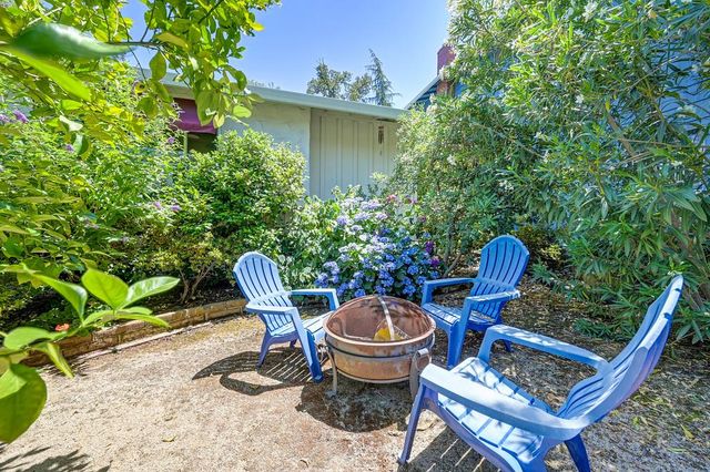 978 King Henry Way, El Dorado Hills, CA 95762