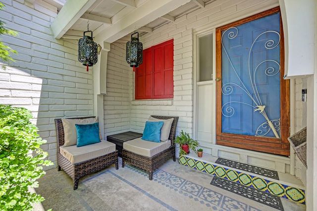 978 King Henry Way, El Dorado Hills, CA 95762