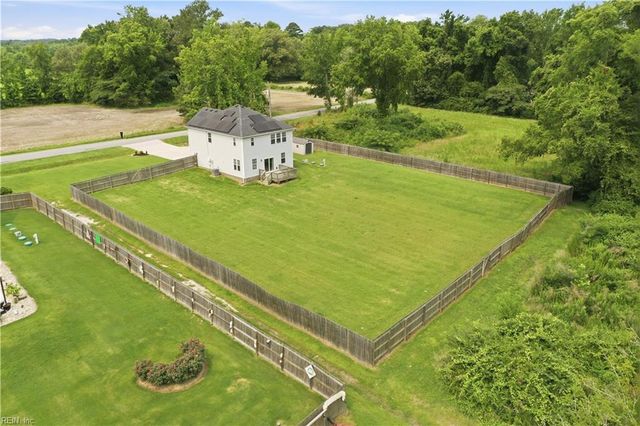 1924 Land Of Promise RD, Chesapeake, VA 23322