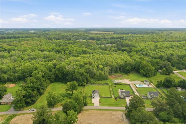 1924 Land Of Promise RD, Chesapeake, VA 23322