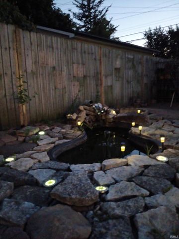 901 S Van Buren Street, Auburn, IN 46706