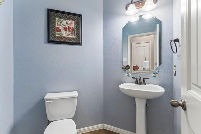 100 Sandy Lyle CV, Round Rock, TX 78664