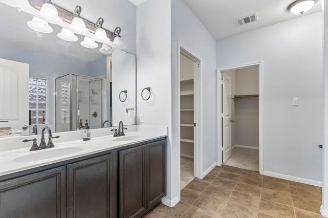 100 Sandy Lyle CV, Round Rock, TX 78664
