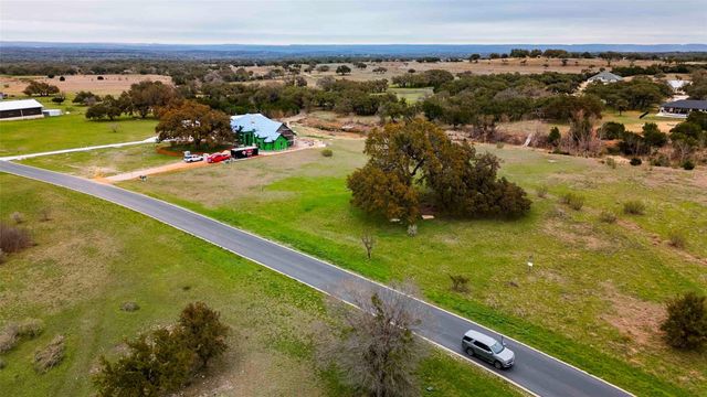 40 Summit Springs DR, Marble Falls, TX 78654