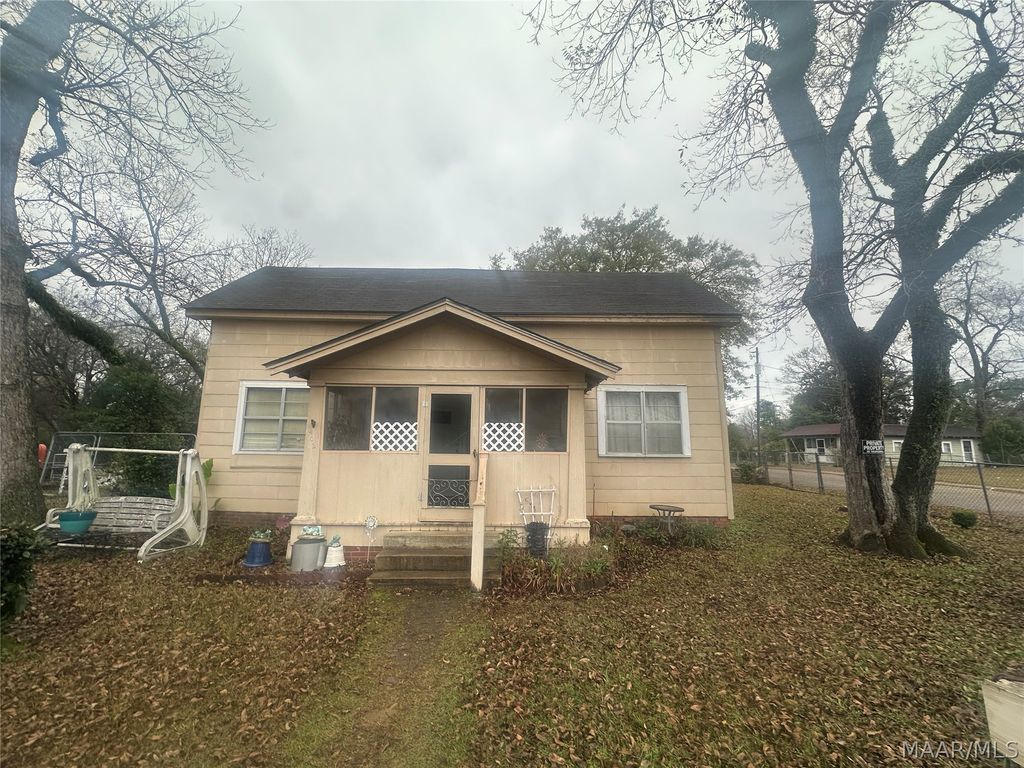 402 2nd Avenue, Tallassee, AL 36078