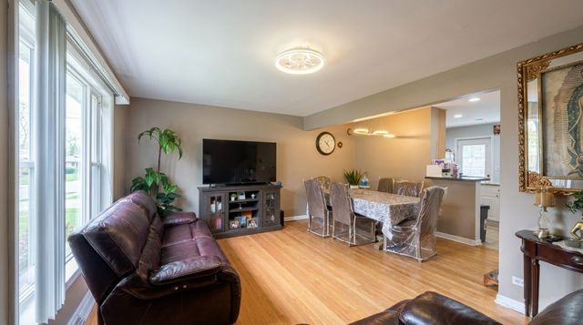 1819 W NORWOOD Street C, Chicago, IL 60660