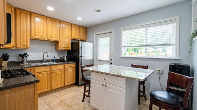 1819 W NORWOOD Street C, Chicago, IL 60660