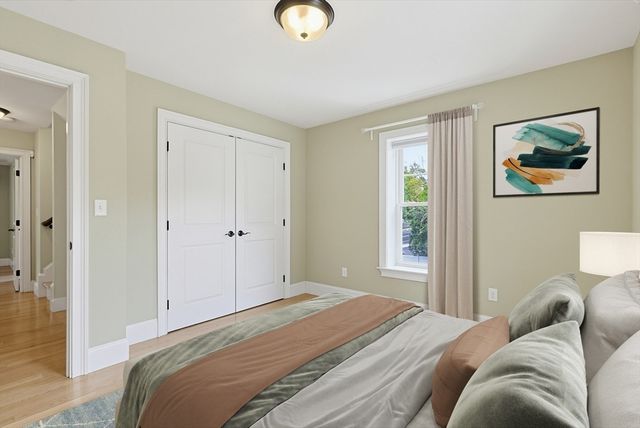 1362 Great Plain Ave 1, Needham, MA 02492
