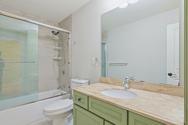 1362 Great Plain Ave 1, Needham, MA 02492
