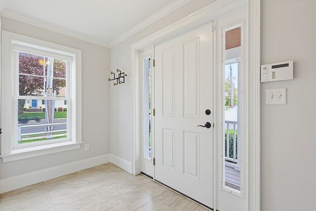 1362 Great Plain Ave 1, Needham, MA 02492